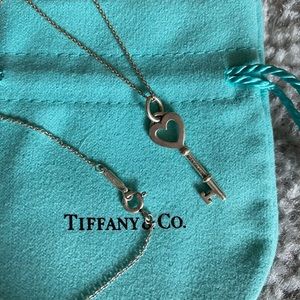 Tiffany & Co | Tiffany heart key necklace | silver
